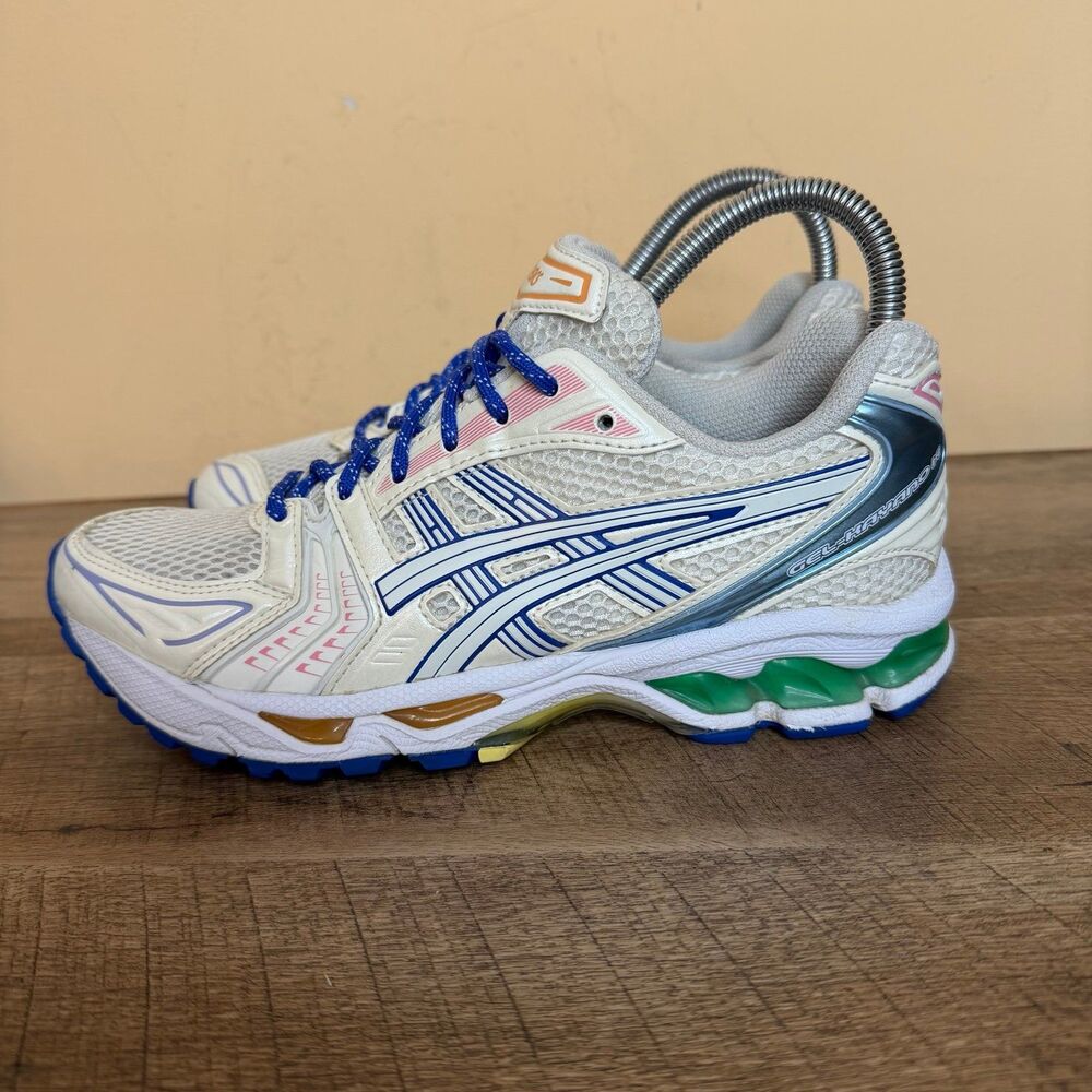 Asics Women's Gel-Kayano 14 Marshmallow women’s size 6.5 shoes 1202A389 RARE